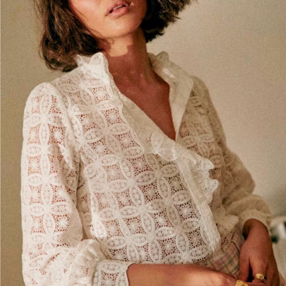 Elegant White Lace Blouse